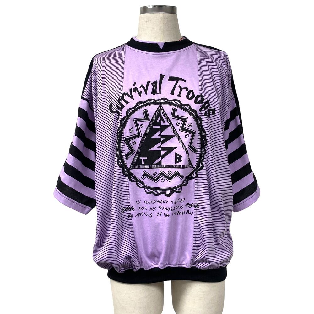 Vintage Street Scenes Size L Short Sleeve Striped Graphic Shirt